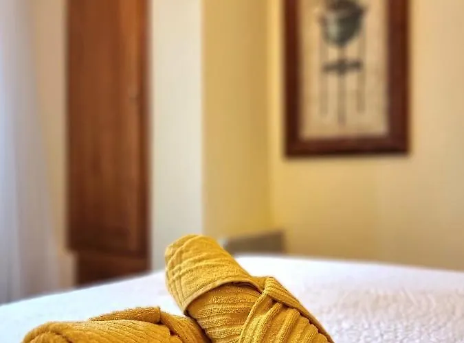 A 2 Min De La Catedral